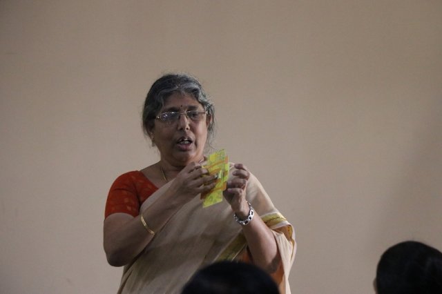 Foldscope : The Paper Microscope 